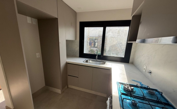 42a1a73b-8616-43b4-a649-a1c257a28ceb