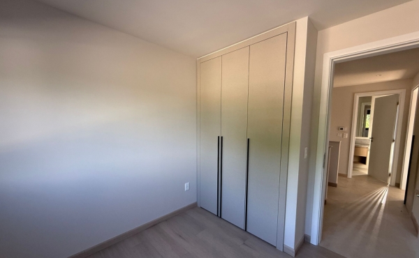 81b8e74b-5efc-44ae-9593-f8842580d5e7