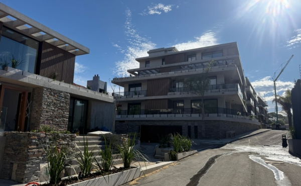 9ca601d6-ad9d-48e7-9024-c220df28da6c