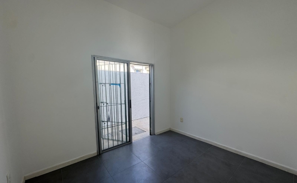 7146a303-6efe-4c6b-a563-ae6b36f23aa5